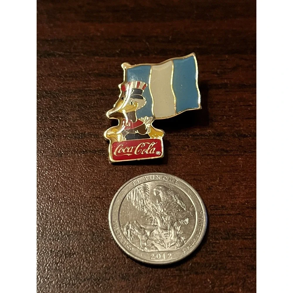Vintage‎ 1984 Los Angeles Olympics Coca Cola Sam Eagle Guatemala Flag Lapel Pin
